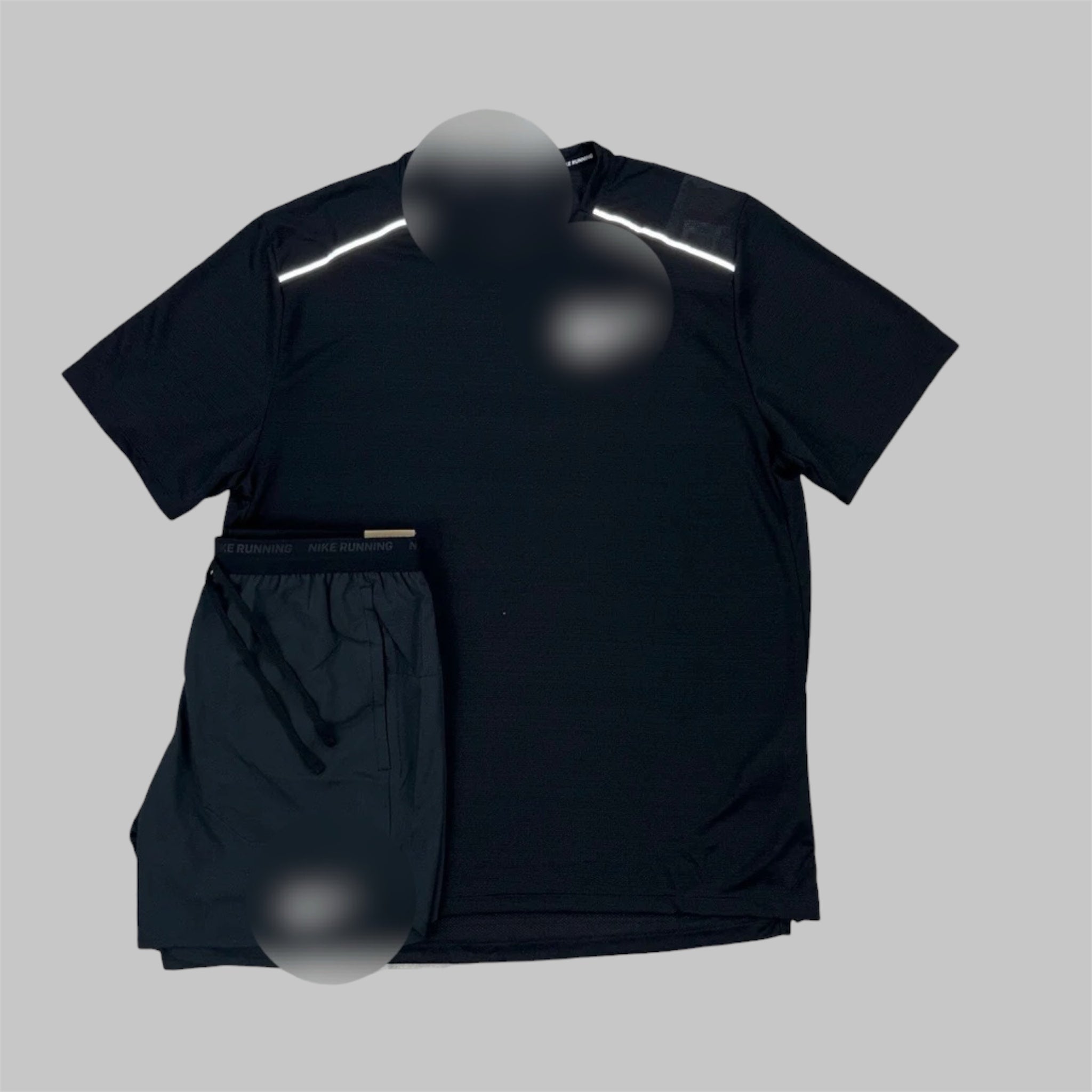 Ensemble running noir